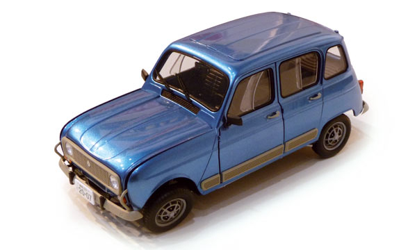 Maquette de Renault 4 GTL (1/24)