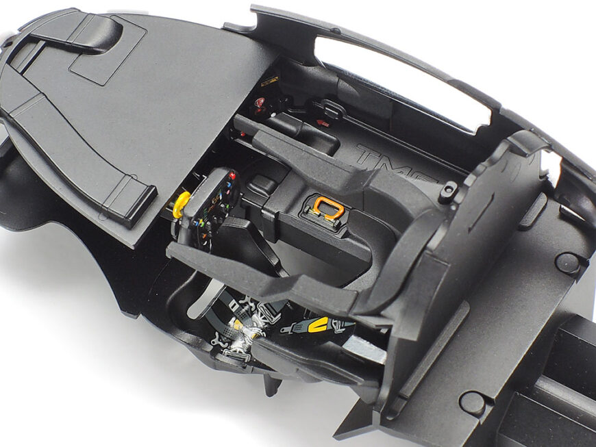 1/24 TOYOTA GAZOO Racing TS050 HYBRIDE tamiya – Image 4